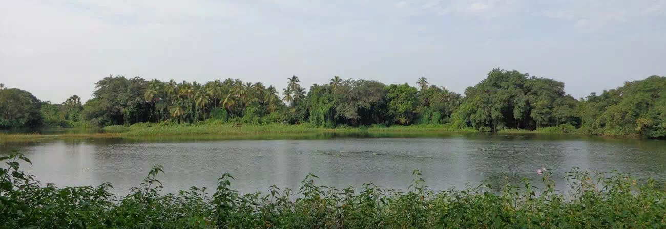 kelva vilage lake