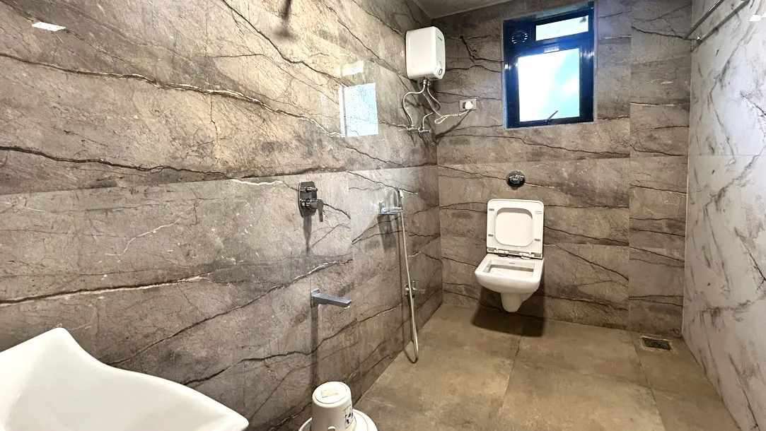 Anand Residancy AC Deluxe Room