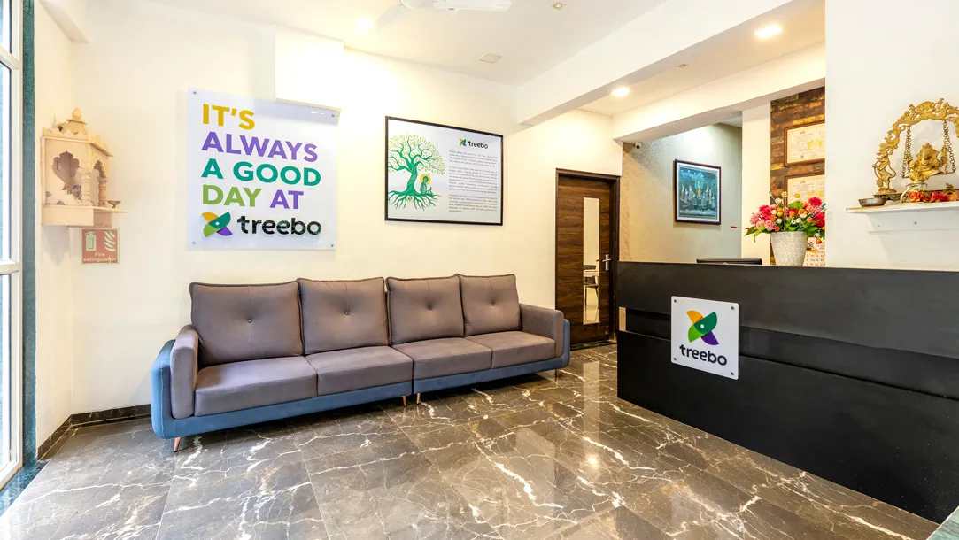 Blue Roof Sea Side Kelva