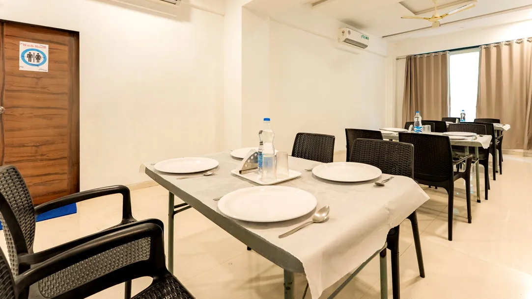 Blue Roof Sea Side Kelva