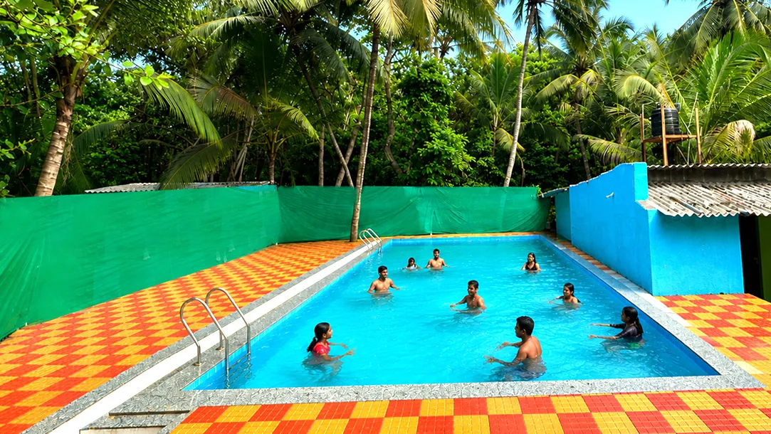 swimming pool